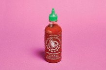 Sriracha saus met chilipeper