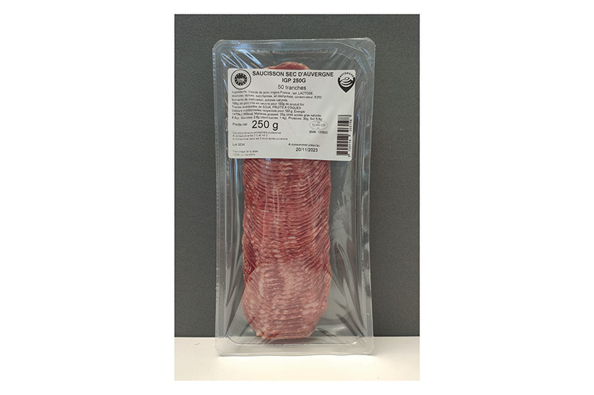 Saucisson sec d'Auvergne IGP tranché