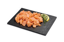 Dés de saumon fumé atlantique