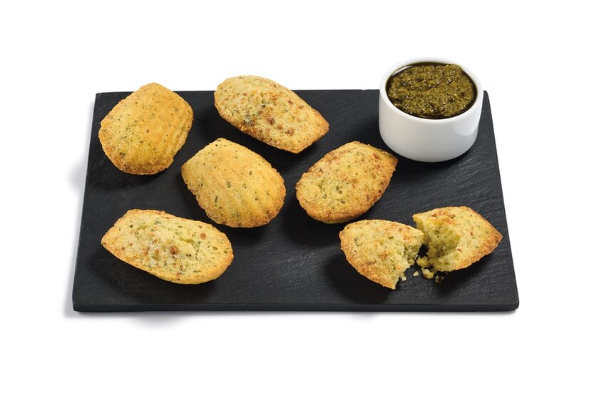 Mini madeleine met pesto