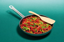 Mix van rode en groene paprika's