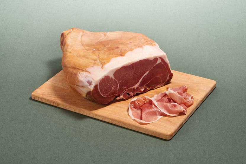 Gedroogde ham uit de Savoie superieur