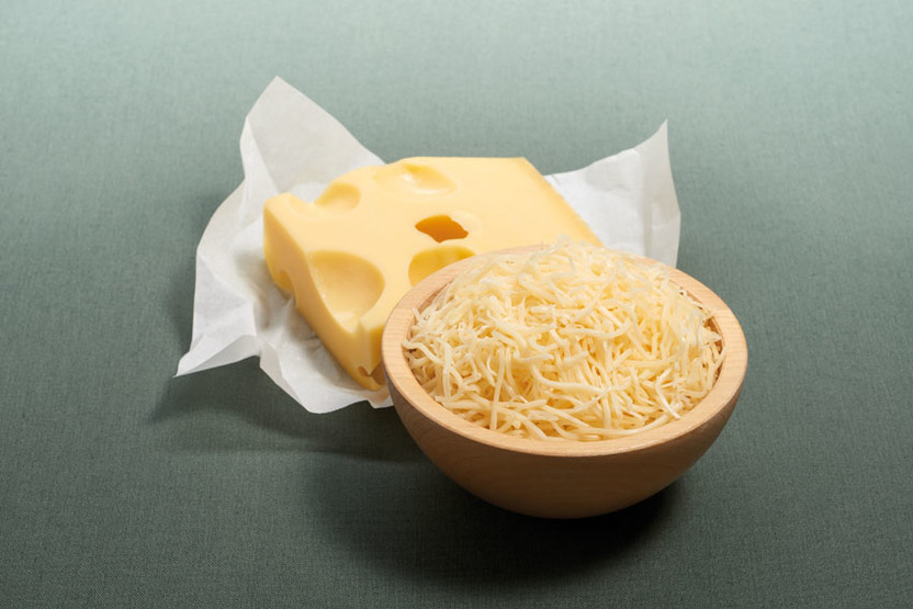 Emmental râpé français