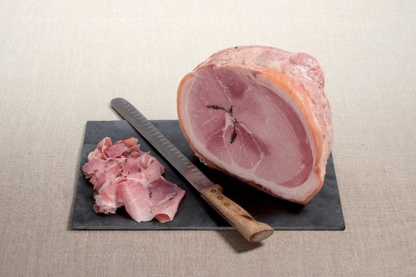 Halve gekookte ham m/zwoerd met zomertruffel 1,2%