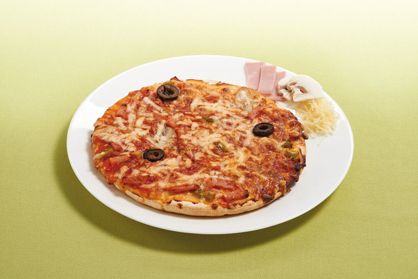 Pizza jambon-champignon-fromage